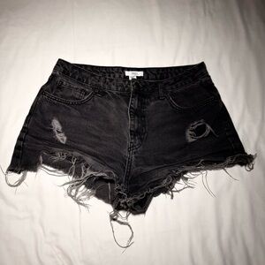 Forever 21 Frayed distressed Black Jean Shorts size 28 / Medium